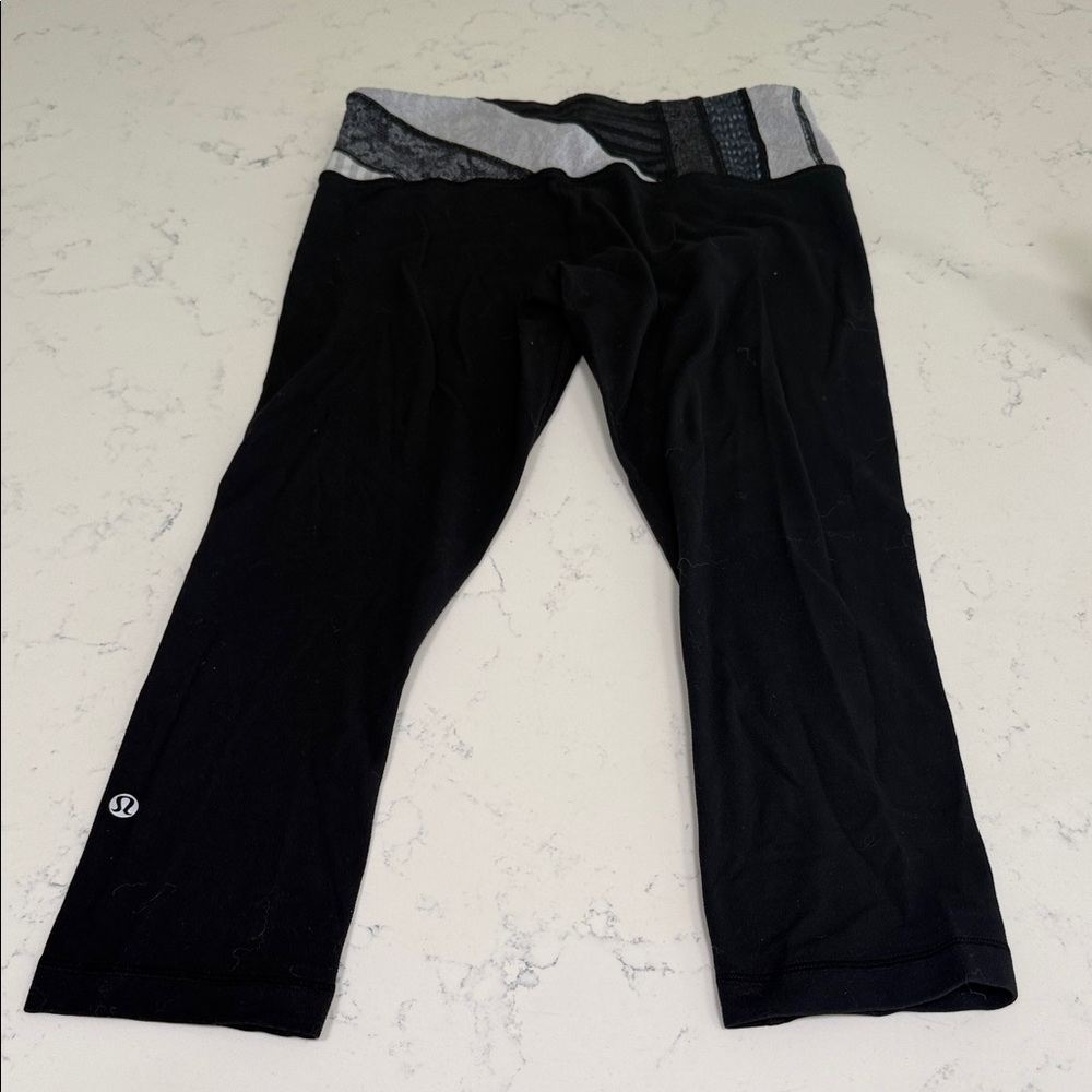 Lululemon Black and Gray Leggings 20” - 6